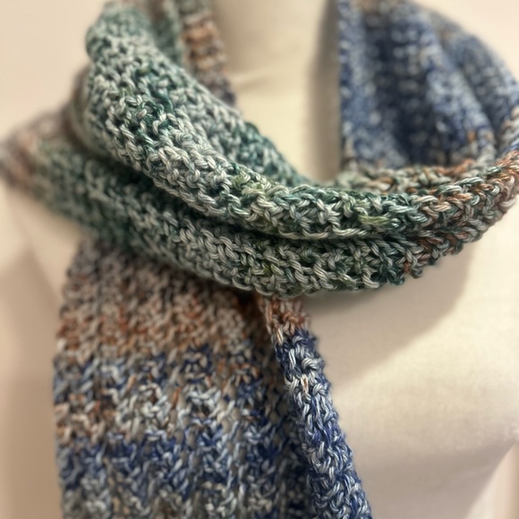 Multicolor Lace Knit Shawl/Scarf/Wrap- silver Celtic pin. Earth tones. 8x60” NWT - Picture 6 of 6